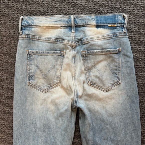 MOTHER Super Stunner Ankle Jeans Size 27 Say Amen Again Distressed Light Wash - Picture 8 of 14